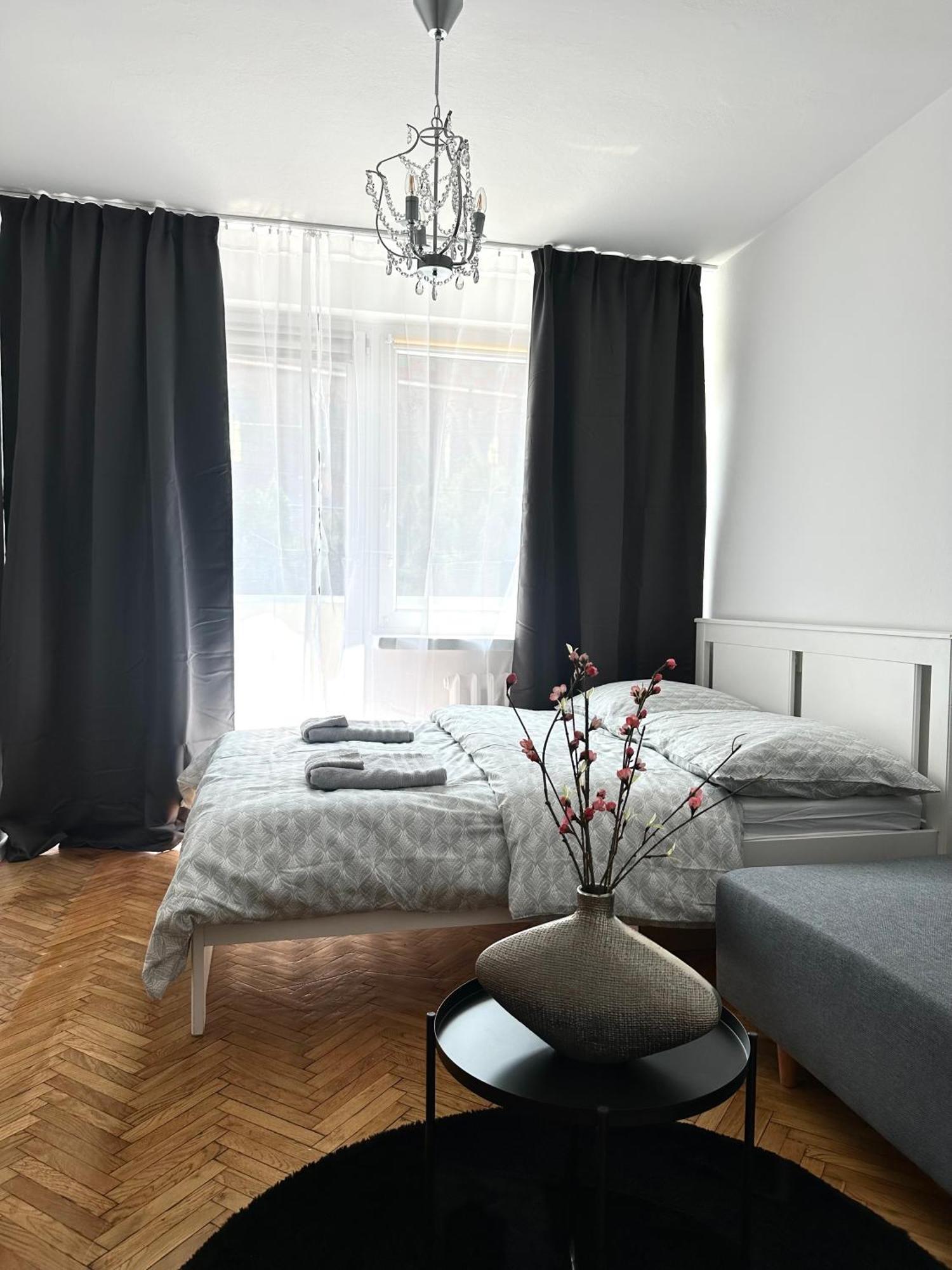 Wita Stwosza Apartment - Self Check-In 20H Wrocław Eksteriør bilde